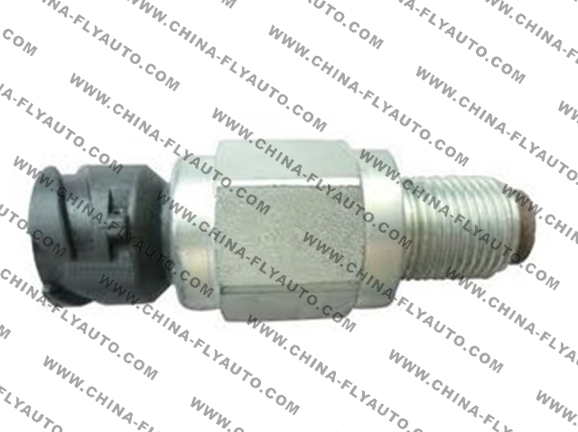 LADA: 31714906880<br>3171490<br>1077500<br>3962959<br>Sensor,Fly auto parts