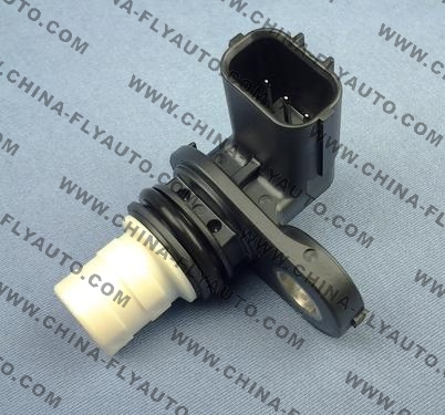 OEM: PC999<br>OEM: PE0118221<br>Sensor,Fly auto parts